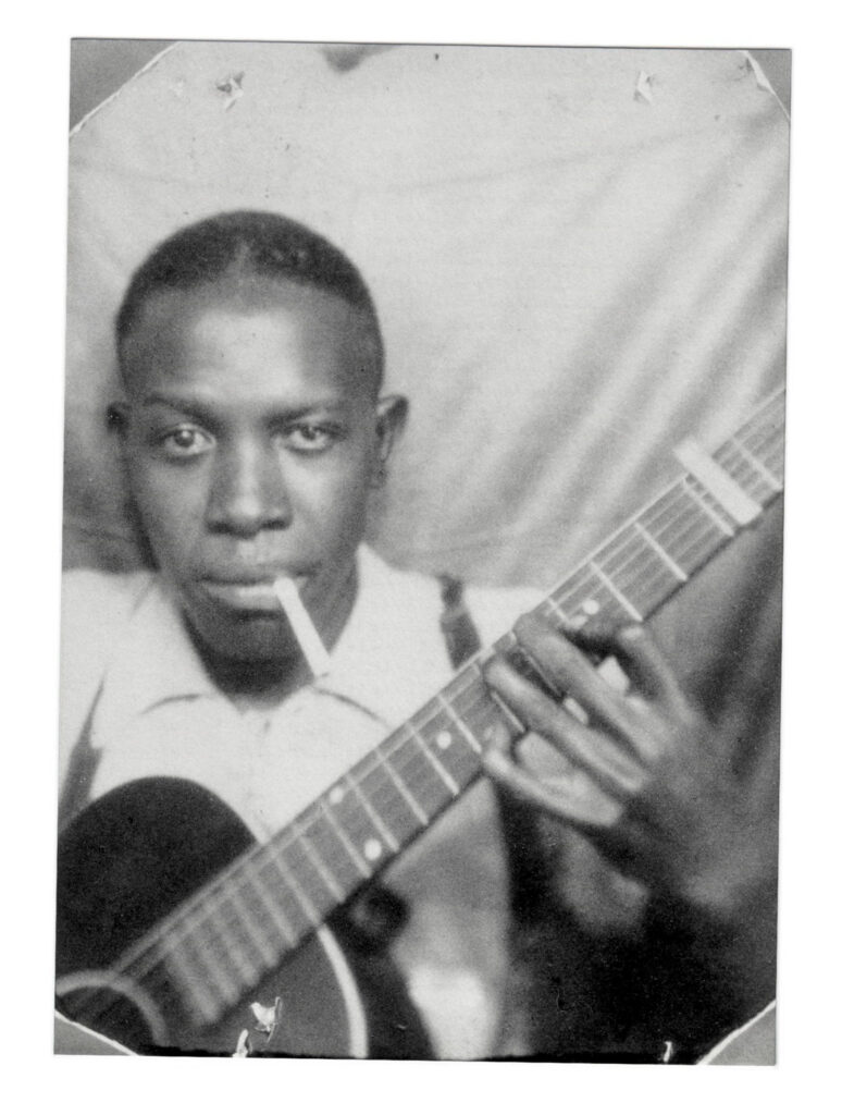 Robert-JOHNSON